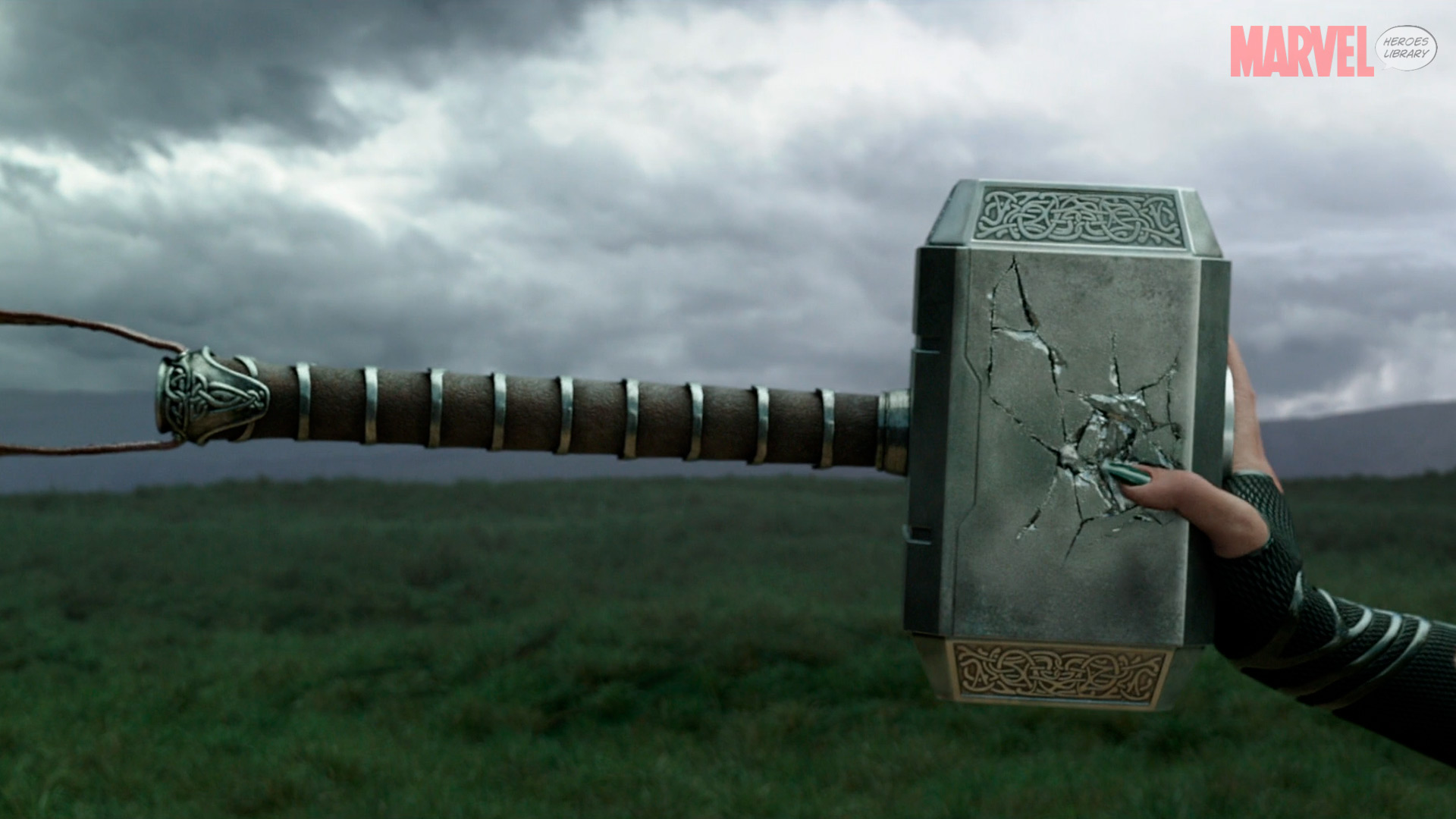 Hela Shutters Mjolnir (Ragnarok) HD Wallpaper